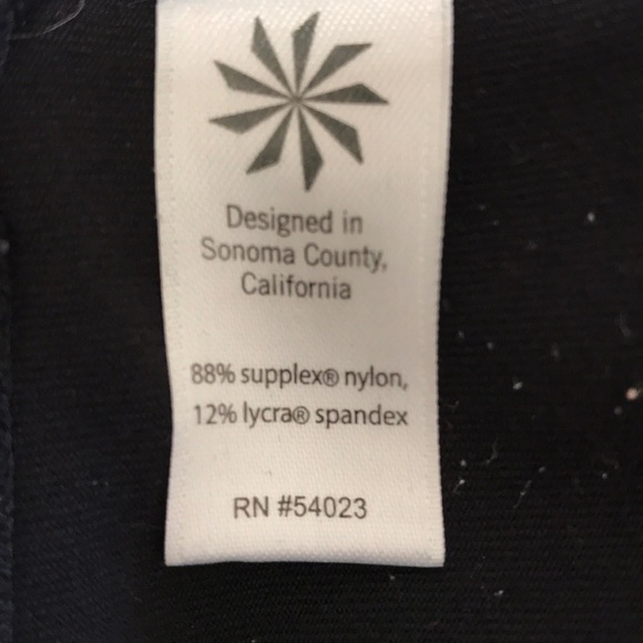 Athleta black athletic pants with front zippers - Picture 6 of 8